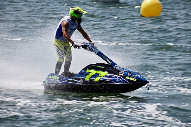 他在采访中 他在采访中